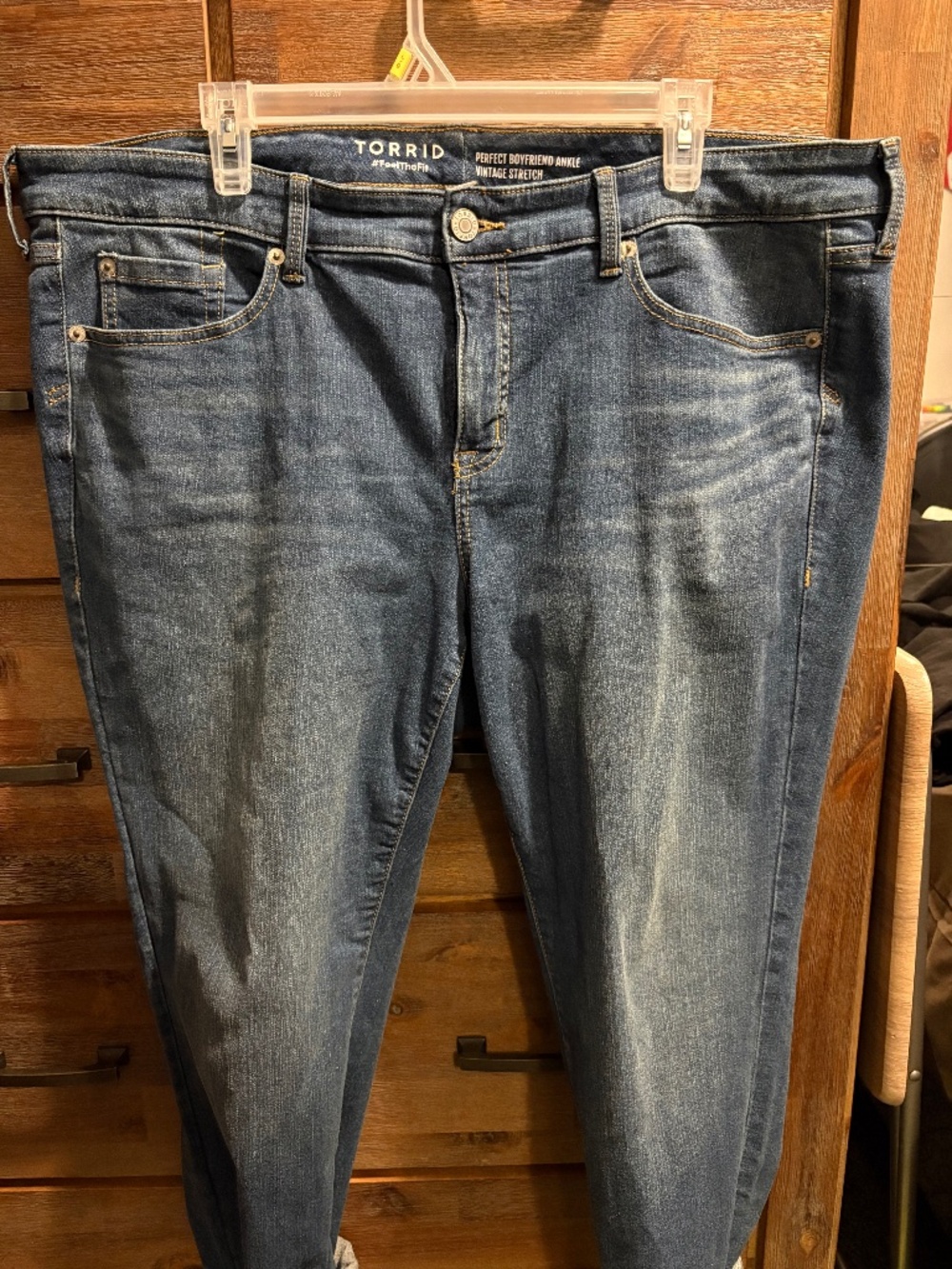 Torrid Jeans Size 18S Cropped